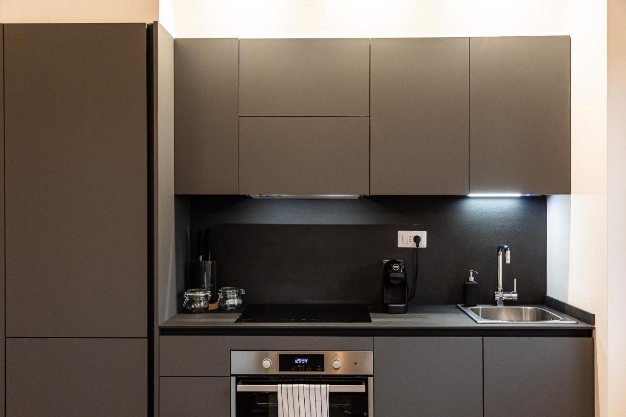Matilde Modern Apartment-Rental In Рим Екстер'єр фото